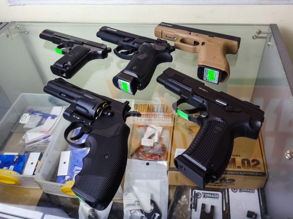 Airsoft оружие

