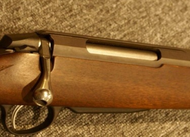 Финские ружья Тикка Т3 входят в доступную ценовую категорию. Качественное оружие, имеющее 8 модификаций, можно постоянно использовать на охоте