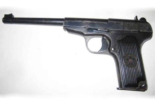 Советский спортивный пистолет
