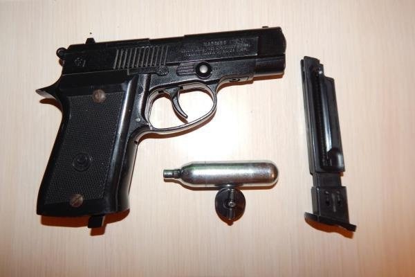 Обзор пневматического пистолета Anix A-101
