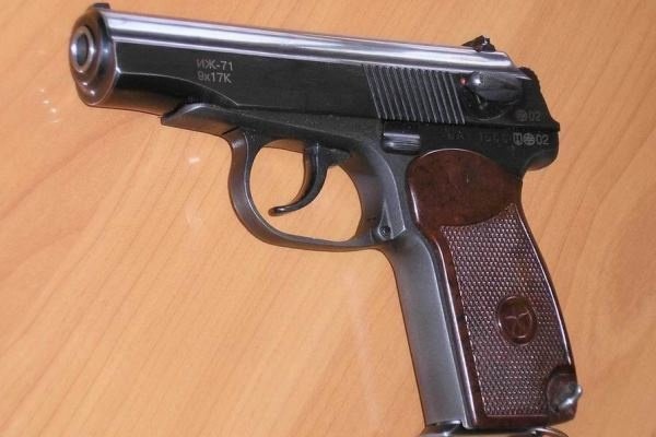 Пистолет Иж-71