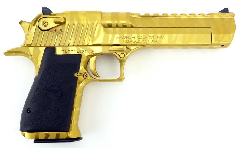 Desert Eagle (Пустынный Орел или Дигл) - боевой пистолет, 50 калибр ...